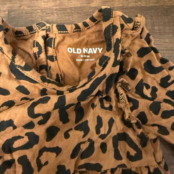 Old Navy Leopard Romper 6–12 Months Baby Girl - Picture 3 of 4